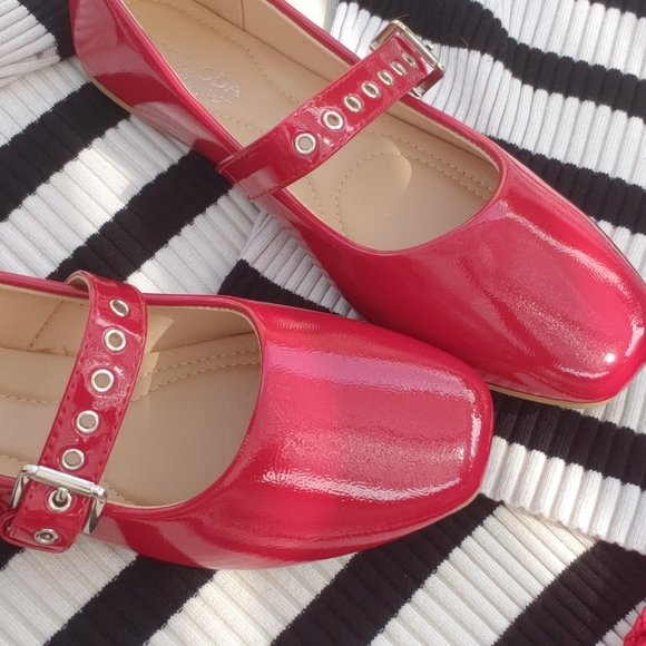 The Whitney// Red ballet flat - Picture 3 of 3